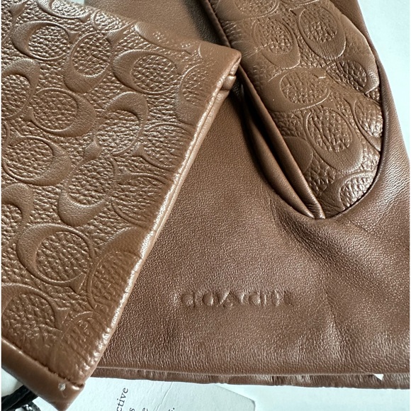 Coach Signature Leather Tech Gloves C5260 dark saddle 6 1/2 S - Picture 5 of 6